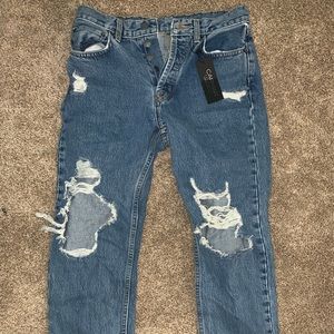 Carmar distressed jeans